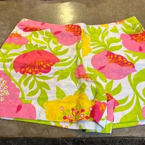 Lily Pulitzer shorts. Size 12